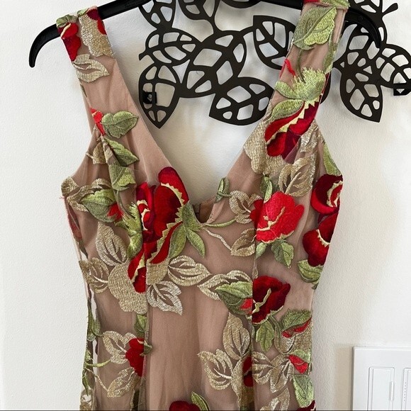 DRESS THE POPULATION Maya Dress - Picture 3 of 13